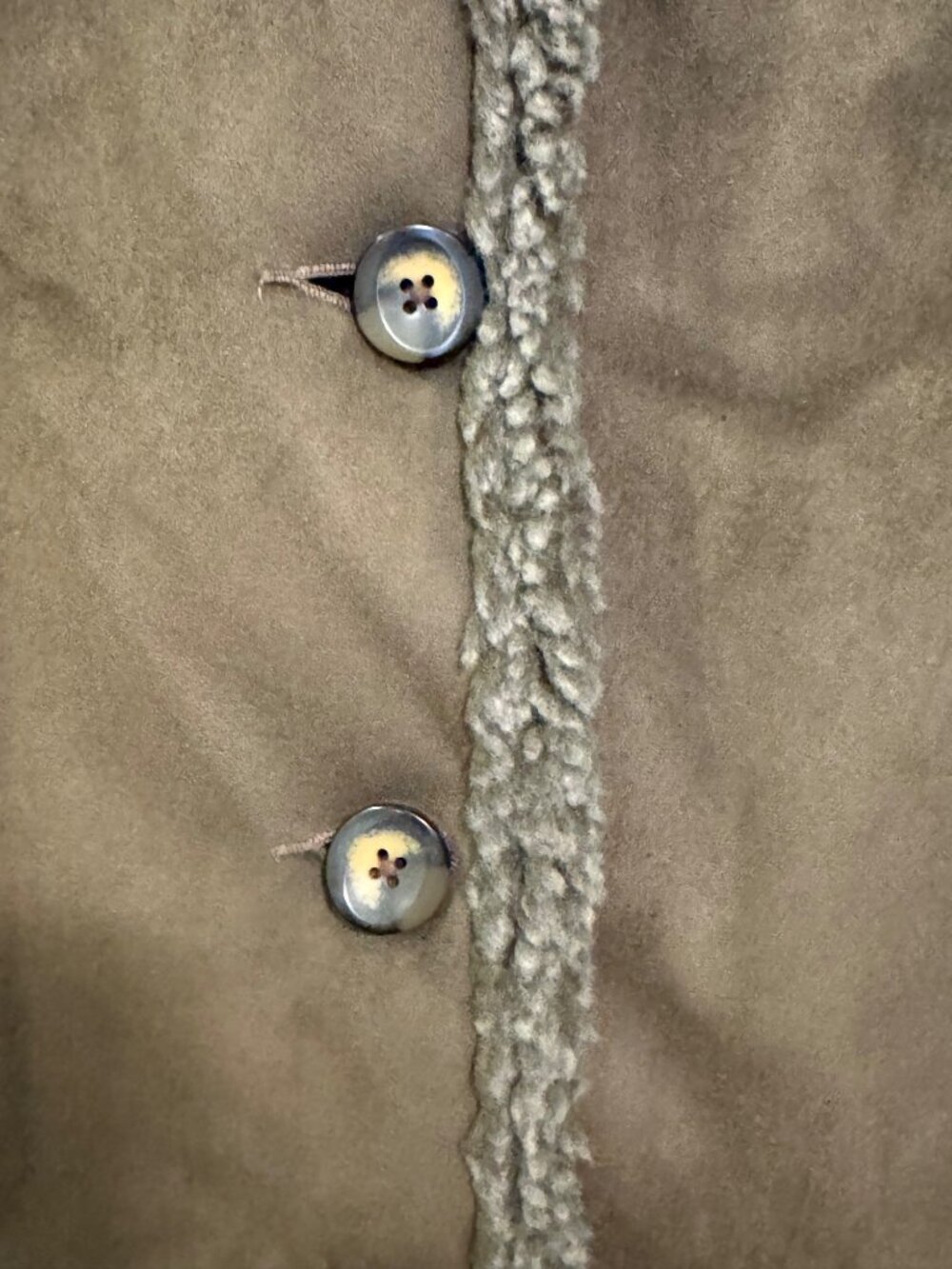 L.L. Bean Womens Medium Camel Sherpa Lined Suede Vest Button Front Outdoor - Picture 6 of 7